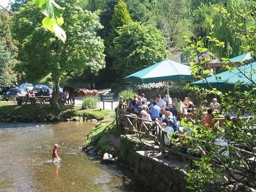 مبيت وإفطار توتنس The Waterman'S Arms المظهر الخارجي الصورة